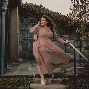 Meet your Posher, Mia